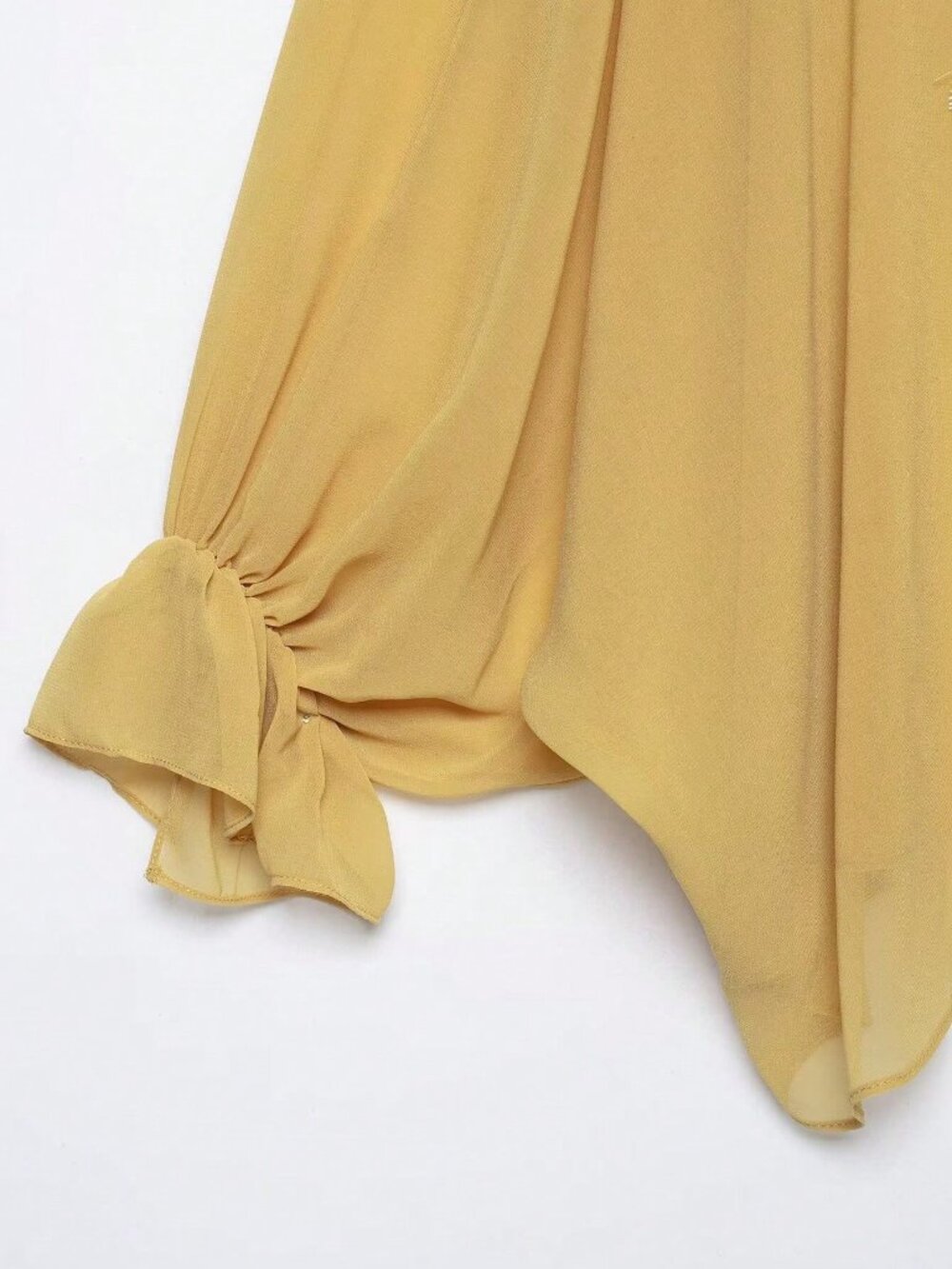 Yellow Elegant Women's Style Minimalist Contrast Lace Blouse - Picture 5 of 7